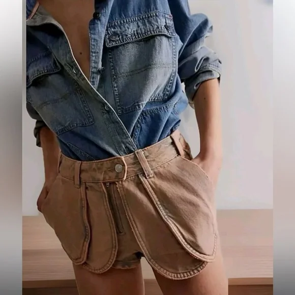 NWT! FP We The Free Prince Street Denim Shorts Sz 29